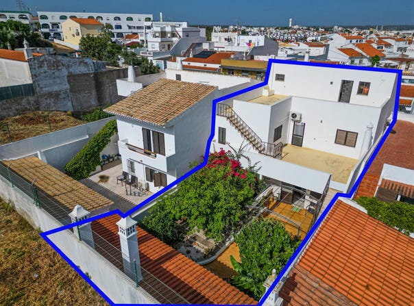 Portimão, Algarve 8500