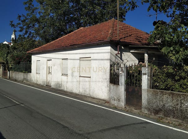Monte Córdova, Porto District