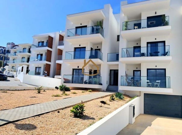 Aljezur, Algarve 8670