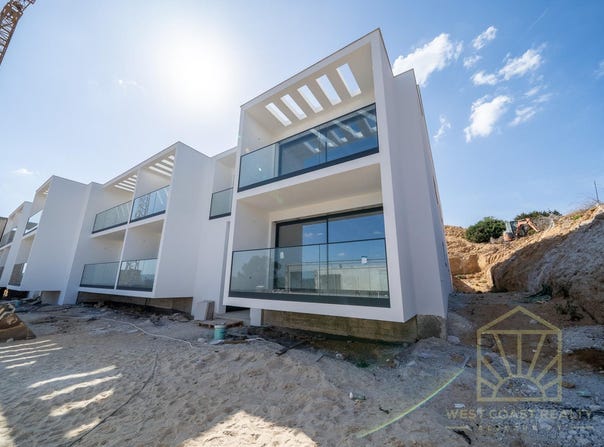 Aljezur, Algarve 8670