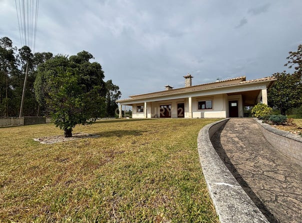 Carnide, Leiria District