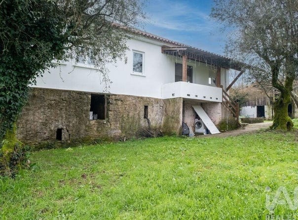 Pala, Viseu 3450