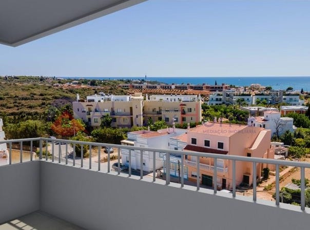 Ferragudo, Algarve 8400