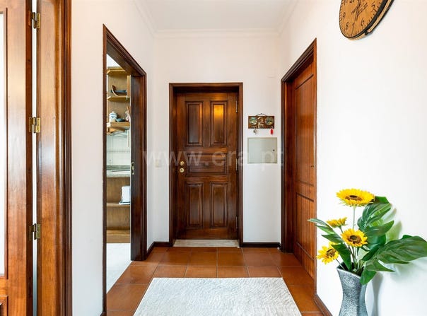 Paredes, Porto 4575