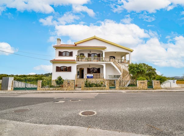 Foz Do Arelho, Leiria 2500