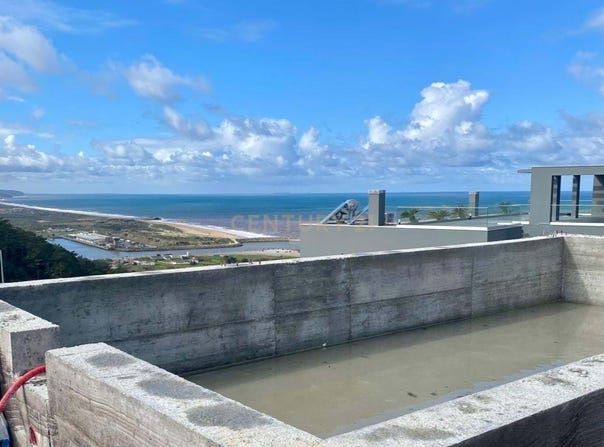 Nazaré, Leiria District