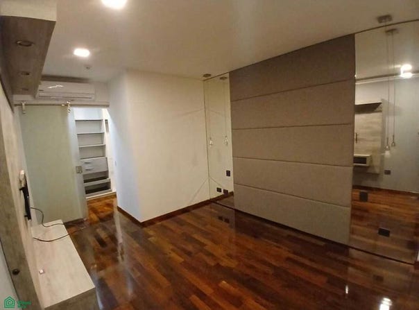 Avda. Santa Teresa entre Coronel Cabrera y Dr. Caballero 2845 Edificio Santos Plaza, Ycuá Satí, Asunción,, 