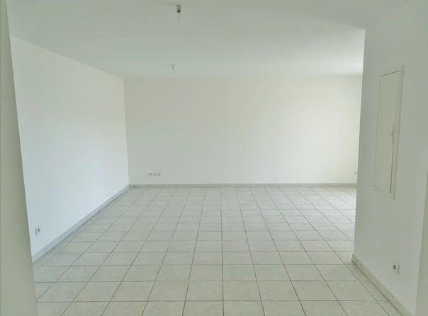 Saint-Denis, Reunion 97400
