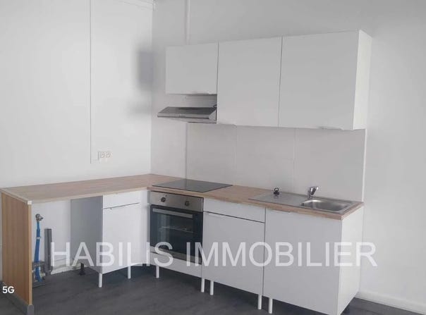 Saint-Denis, Reunion 97400