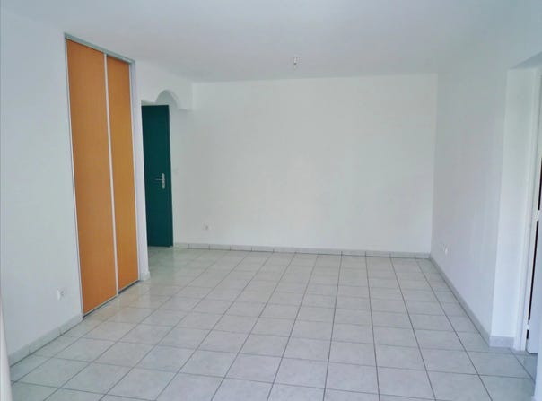 Saint-Denis, Reunion 97400