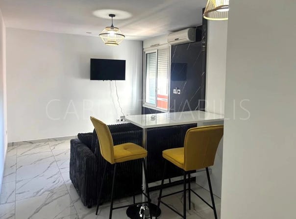 Saint-Denis, Reunion 97400