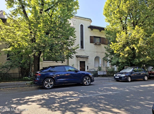 52 DR. LISTER, Bucuresti, Bucharest 050544