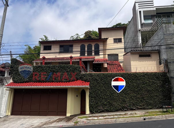 Residencial Cumbres de Cuscatlán, Calle Conchagua , Polígono J2 casa 40 Antiguo Cuscatlán . La Libertad, Antiguo Cuscatlan, La Libertad, Antiguo Cuscatlan, La Libertad