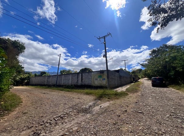Cantón Santa Rosa Acacalco y Llano de Doña María, Parcelación San Luis III Block Ñ, 200 metros de la calle que conduce a Ahuachapán-Chalchuapa, Ahuachapan, Ahuachapán, Ahuachapan, Ahuachapán