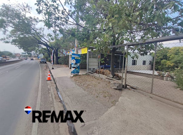 Santa Ana frente a carretera Panamericana y gasolinera 1, Santa Ana, Santa Ana, Santa Ana, Santa Ana