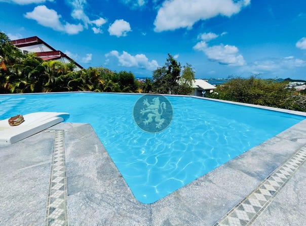 Cole Bay, Sint Maarten