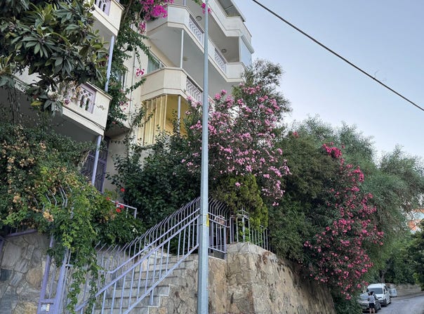 Çarşı, Helvacı Cd. No:1, 07400 Alanya/Antalya, Türkiye, Alanya, Antalya 07400