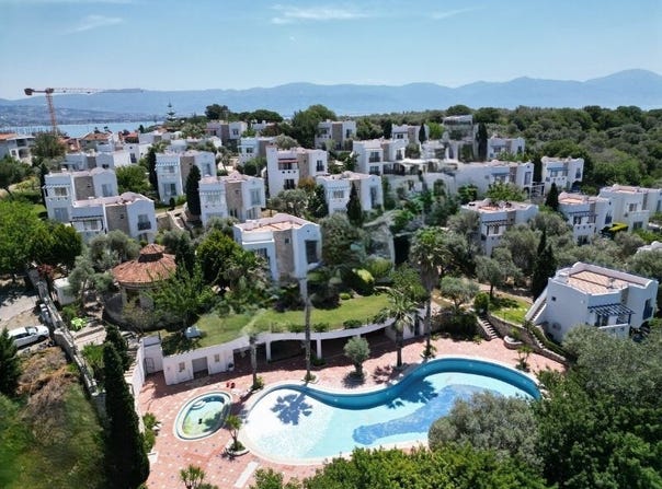 Kuşadası, Kuşadası, Aydın