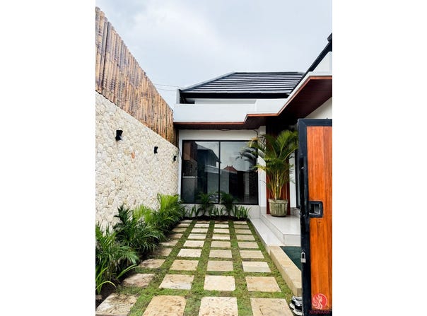 Munggu, Badung, Bali 83150