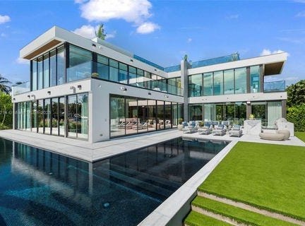 790 Lake Rd, Miami, Florida 33137