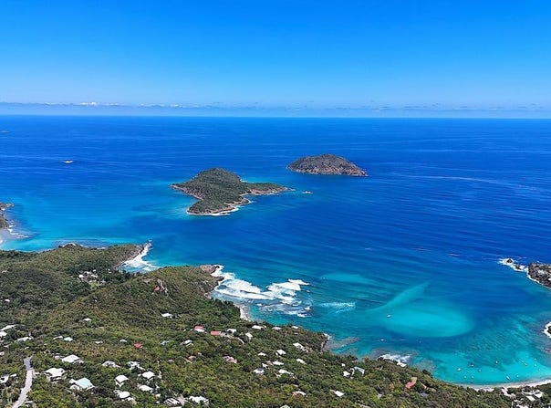 9352+M4, St. Thomas, St. Thomas 00802