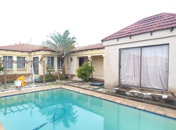 Bendor, Limpopo 699