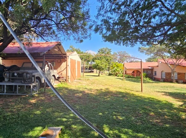 Mooinooi, Gauteng 325