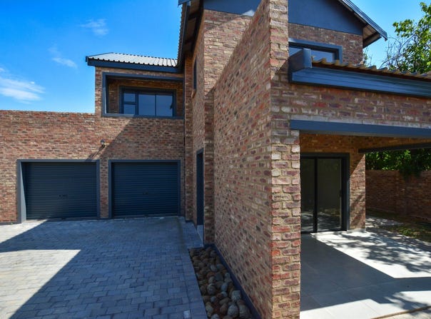 Vyfhoek, North West 2520
