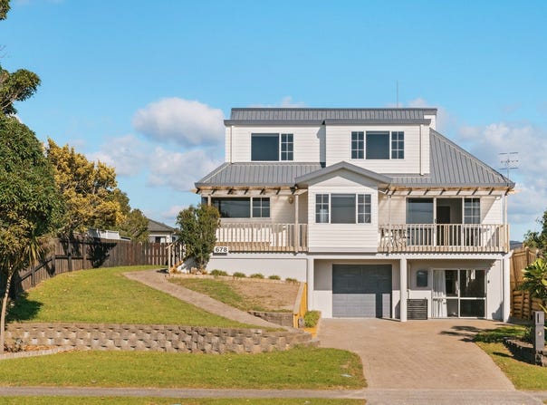 Papamoa Beach Road, Papamoa, Bay Of Plenty