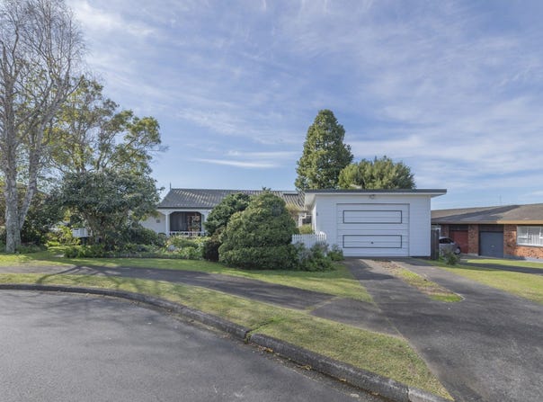 Sunshine Place, Papakura, Auckland