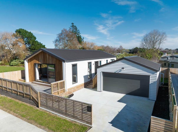 Hamilton Drive, Waiuku, Auckland
