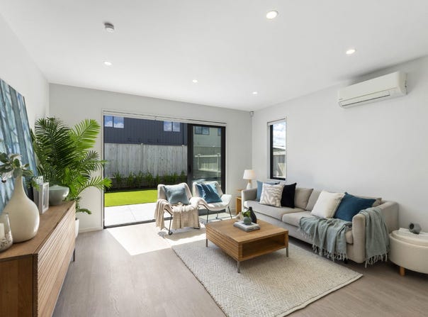 Paraone Crescent, Takanini, Auckland