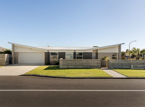 Butterworth Crescent, Papamoa Beach, Bay Of Plenty