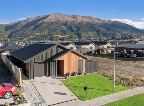 Guthrie Street, Lake Hawea, Otago