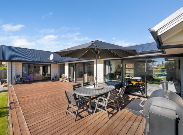 Spitfire Drive, Burleigh, Marlborough