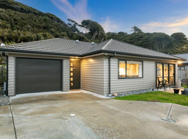 Moonsail Drive, Whitby, Wellington
