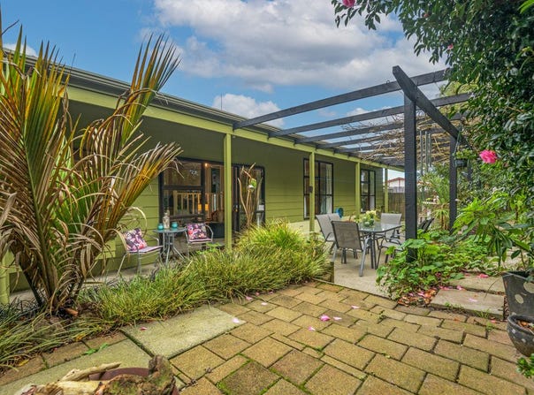 Benmore Avenue, Cloverlea, Manawatu / Whanganui