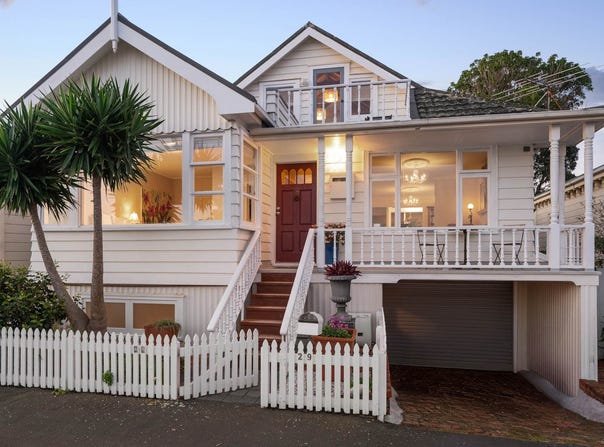 Queens Parade, Devonport, Auckland