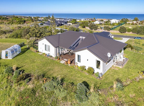 Longbeach Drive, Castlecliff, Manawatu / Whanganui