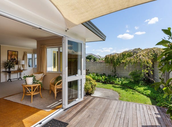Gladstone Road, Te Hapara, Gisborne