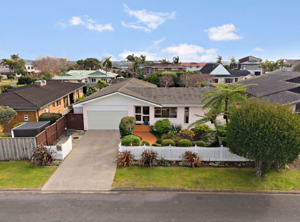 Indus Place, Half Moon Bay, Auckland