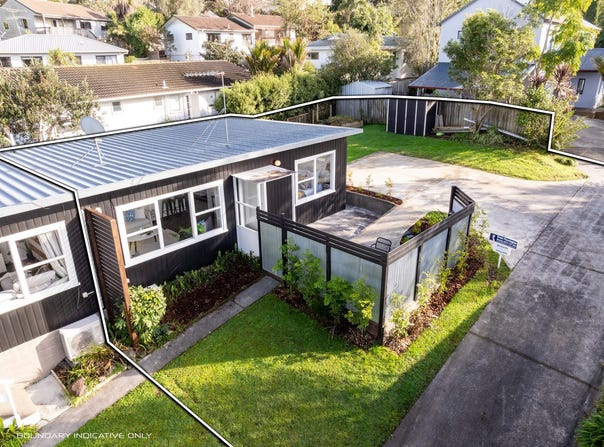 Tallington Crescent, Torbay, Auckland