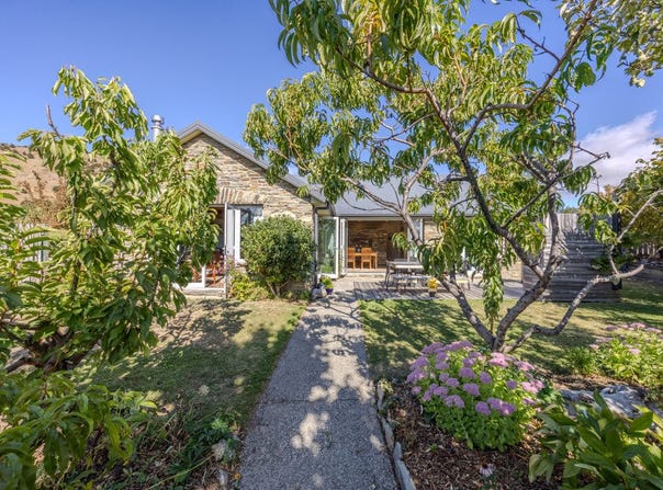Juno Place, Wanaka, Otago