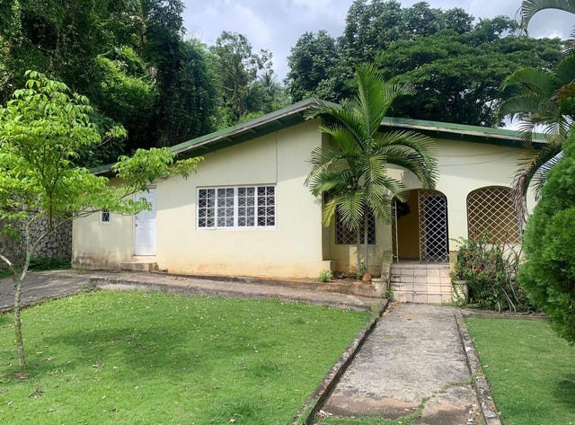 27 AIRY CASTLE ROAD, STONY HILL, St. Andrew Parish House for Sale