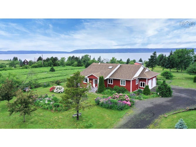 711 Highway 1, Deep Brook, Nova Scotia B0S 1J0 House for Sale