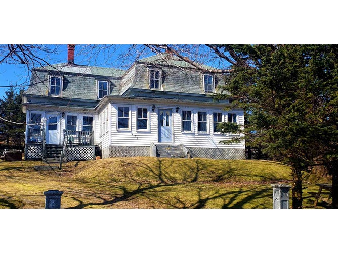 277 Highway 217, Freeport, Nova Scotia B0V 1B0 House for Sale