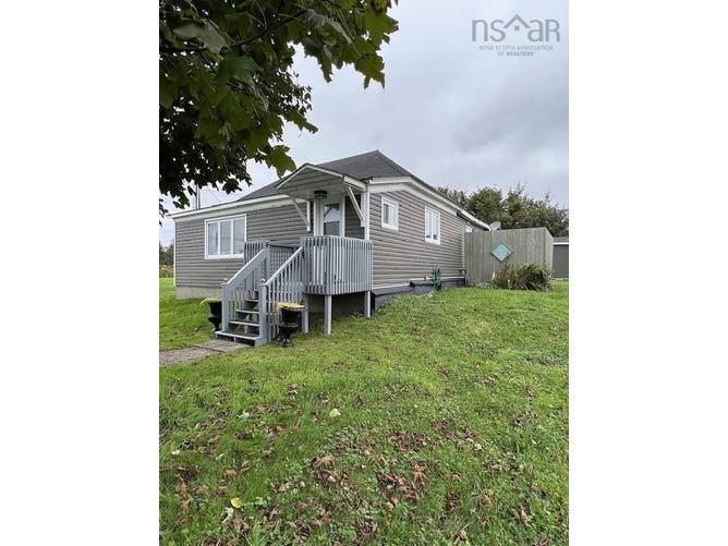 3960 Lower Argyle, Lower Argyle, Nova Scotia B0W 1W0 House for Sale