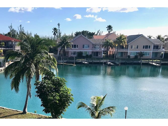 WATERS EDGE DEVELOPMENT E, Bahama Terrace Yacht and Country Club, Grand