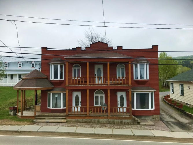 819 Rue StÉdouard, SaintUrbain, QC G0A4K0, CA, SaintUrbain, Québec
