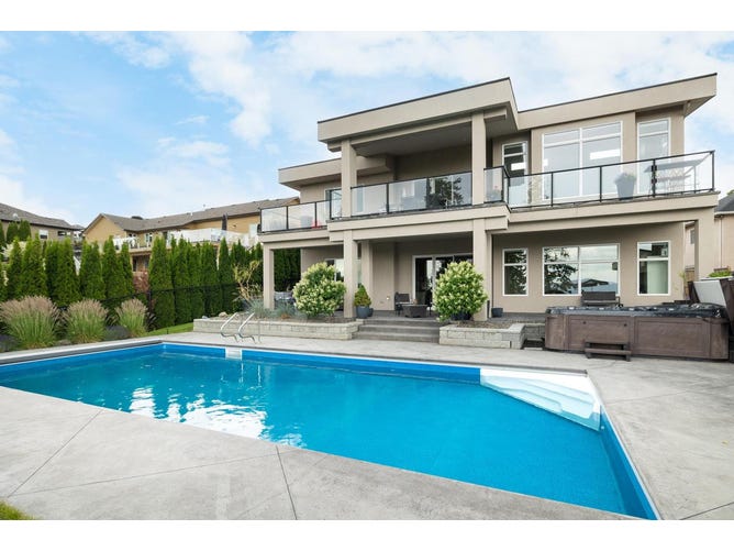 448 Trumpeter Rd, Kelowna, British Columbia House for Sale